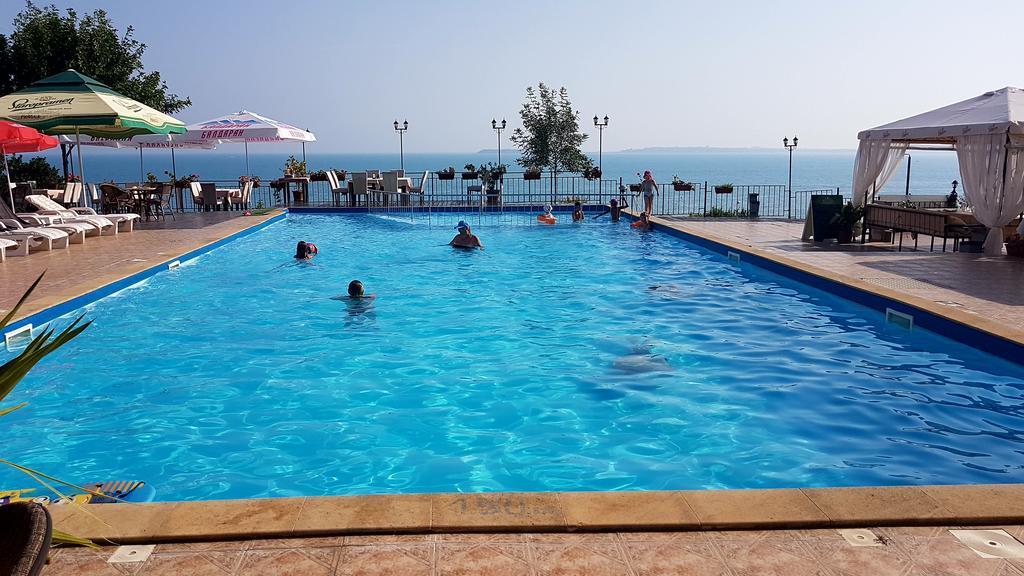 Dolce Vita Penthouse Sveti Vlas Bagian luar foto